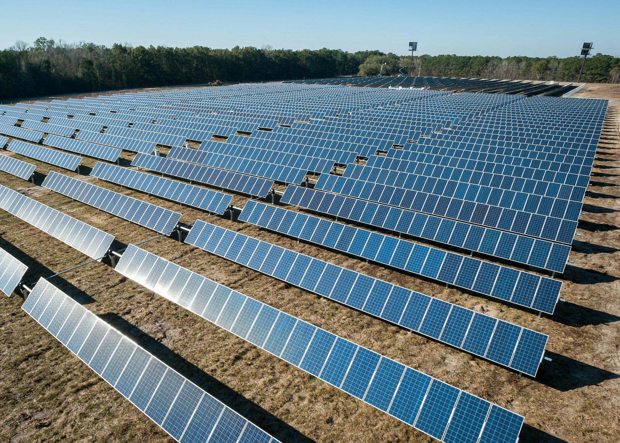 Smart solar panels for sustainable energy
